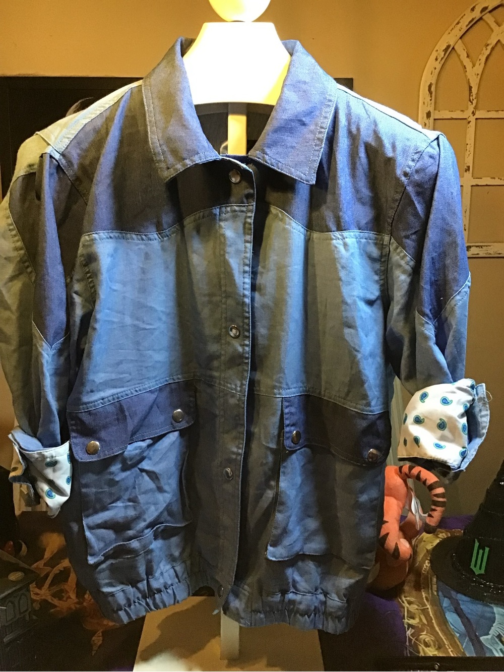 Back to the future button down shirt size medium -New